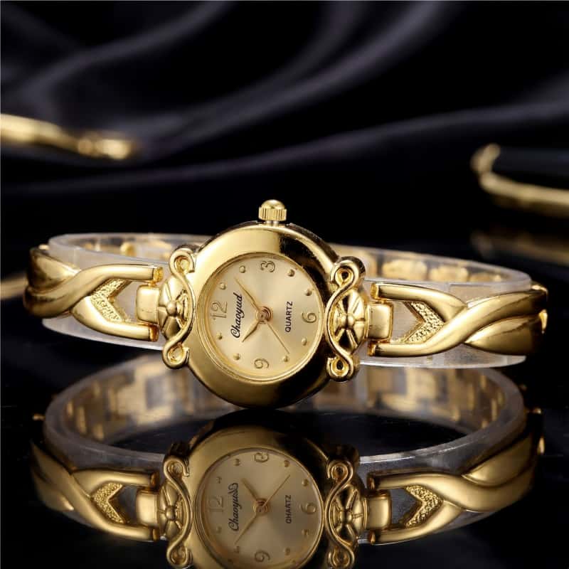 Small Exquisite Women Bracelet - đánh giá và giá Luxury Watch Top 10